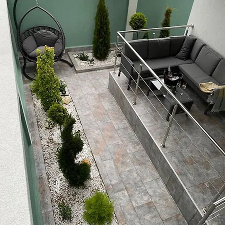 Greengarden Апартаменты Нэводари